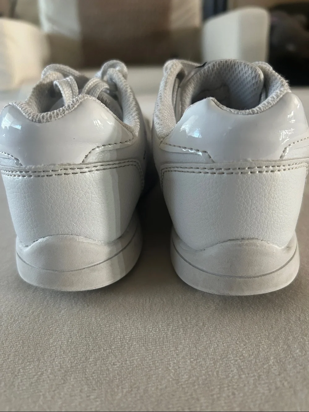 Hello Kitty White & Pink Girls Sneakers